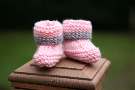 Super Easy Knitting Pattern Baby Booties Newborn 3 Months 6 Months