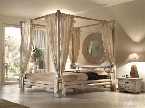 Łóżko z baldachimem przepis na romantyczną sypialnię