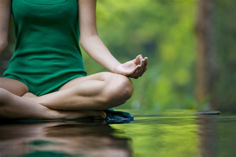 Come Rilassare Mente E Corpo Con Lo Yoga Soluzioni Di Casa