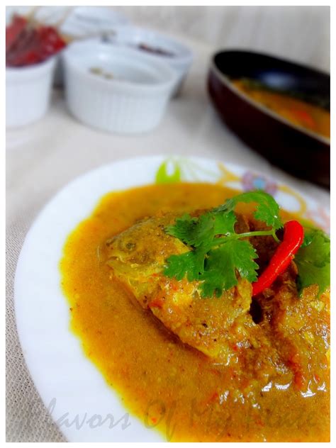 I came across this goan fish curry from the instagram handle of chef floyd cardoz. Flavors Of My Plate: Goan Fish Curry
