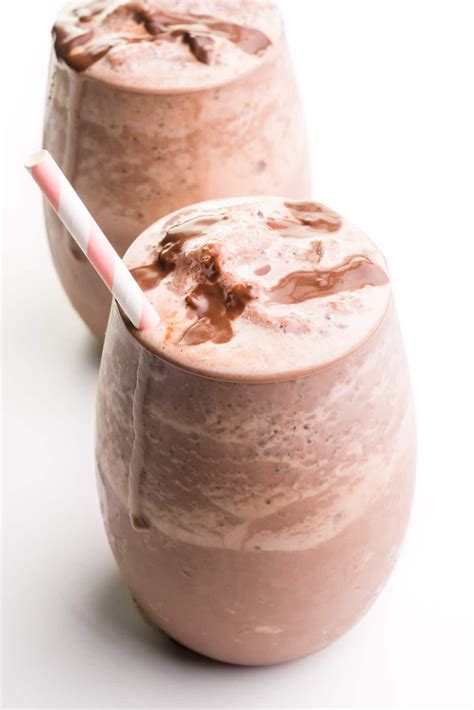 Thick Chocolate Milkshake Recipe All About Baked Thing Recipe