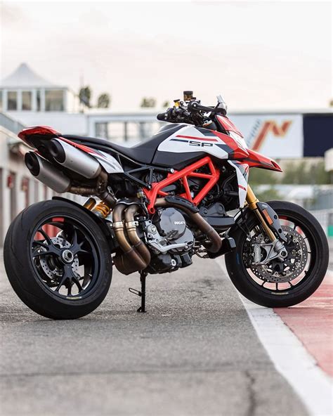 Ducati Motor Holding On Instagram The Testastretta 11° Twin Cylinder