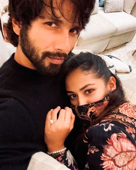 This Romantic Selfie Of Shahid Kapoor And Mira Rajput Is Winning The Internet Pics This