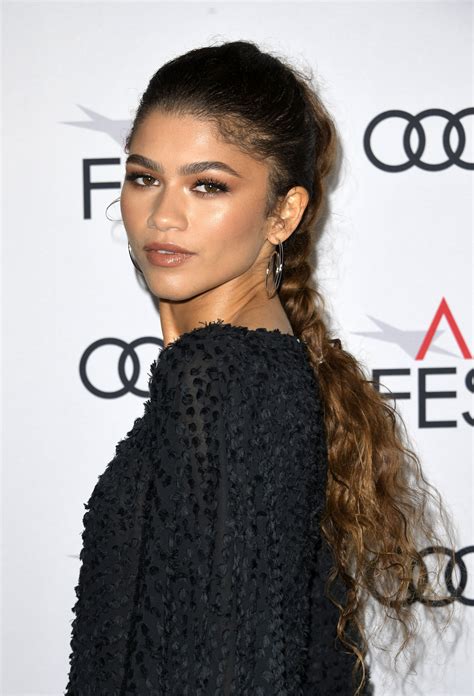 zendaya s best hairstyles because she can do wrong zendaya hair cool hairstyles hair styles