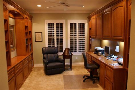 Custom Home Office Cabinets And Built In Desks