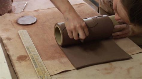 Clay Pottery Slab Building How To Form A Round Vase Beginner Pottery Hand Built Pottery