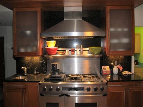 A kitchen stove, often called simply a stove or a cooker, is a kitchen appliance designed for the purpose of cooking food. Idea by Keith Allen Century 21 Schwart on www.TheRealKeys ...