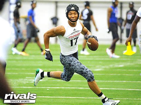 Brown, a receiver from usc, with the seventh pick in the fourth round to open day 3 of the 2021 nfl draft on saturday. Rivals.com - Gorney's takeaways: Mater Dei tops St. John ...