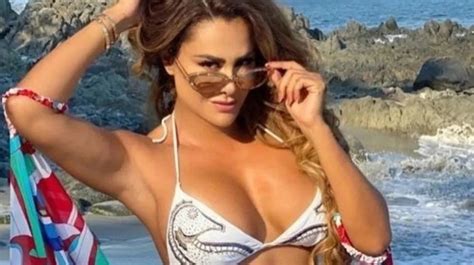 Ninel Conde Abre Las Piernas Para Presumir Su Sexy Bikini ¡super Hot La Verdad Noticias