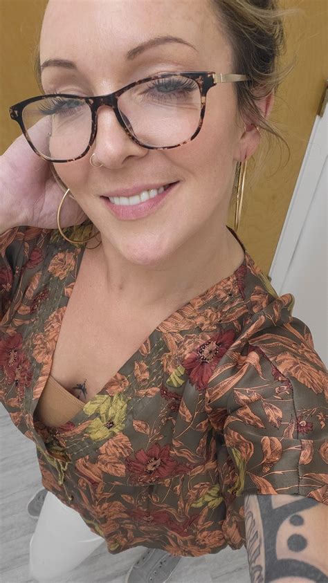 I Love My Glasses They Are So Damn Sexy R Cougars And Milfs Sfw