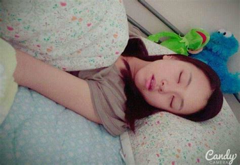Twice Sleeping Photo Twice 트와이스 ㅤ Amino