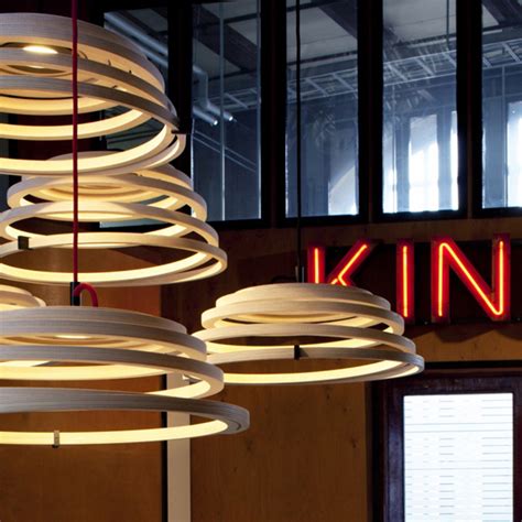 Die lichtfarbe reicht von warmweiß 3.000 kelvin bis. Secto Aspiro 8000 dimmbar Pendelleuchte Holz schwarz- dorfhaus