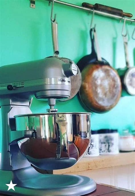 Maybe you would like to learn more about one of these? KitchenAid Pro 600™ Series 6 Quart Bowl-Lift Stand Mixer ...