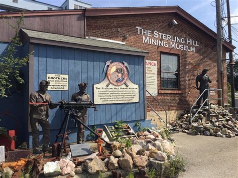 The Sterling Hill Mining Museum In NJ Is A Geological Wonderland