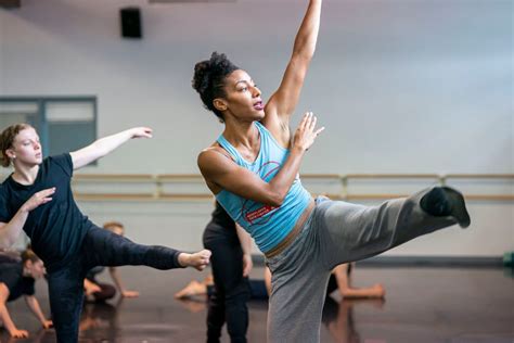 Hubbard Street Dance Chicagos New Dance Lab For Teens Dance Teacher