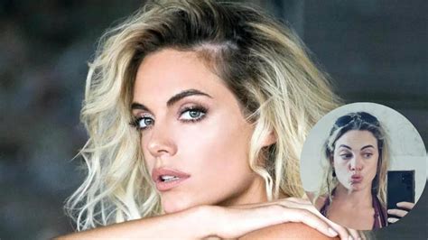 Emilia Attias Despidió Las Playas De Brasil Con Una Microbikini De Un