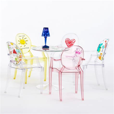Following the runaway success of louis ghost, we've created a baby version of the famous starck chair. Children's Chair Lou Lou Ghost by Kartell in the shop