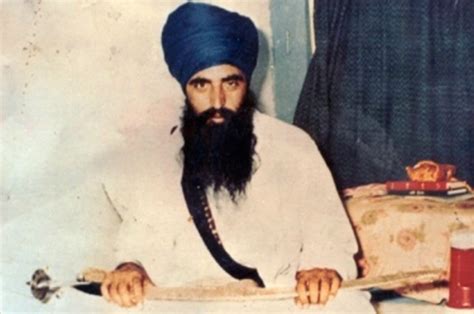 Sant jarnail singh bhindranwale was the greatest sikh of 20th century, he was only demanding the rights that was promise by nehru , he was reminding people initially they did not. Sant Jarnail Singh Khalsa Bhindranwale Ji Da Jeevan ...