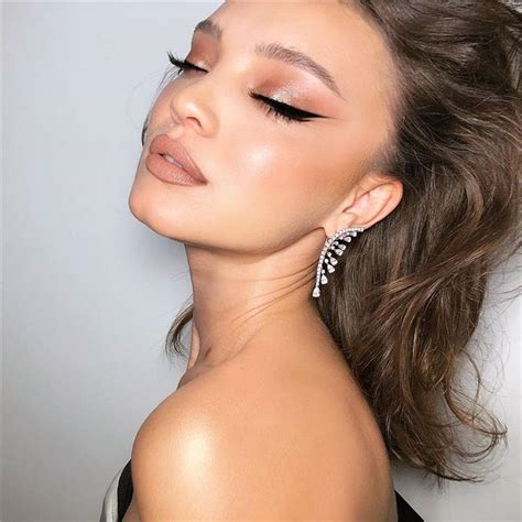 Natural Makeup Trends You Should Know In 2020 Women Fashion Lifestyle