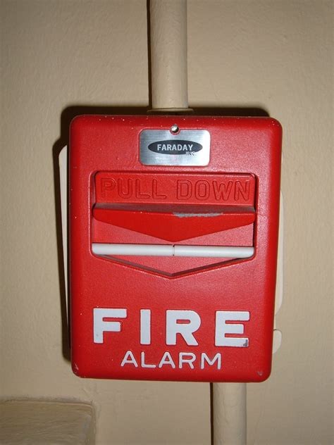 Filefaraday Fire Alarm Wikipedia