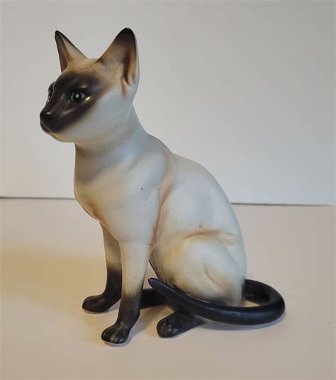 Lefton Siamese Cat Figurine Siamese Cat Figurine Vintage Cat Etsy In