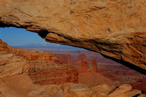 Mesa Arch Trail Canyonlands National Park Ut Live And Let Hike