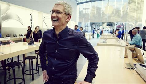 Tim Cook Named Worlds Greatest Leader Reflects On Leading Post Jobs