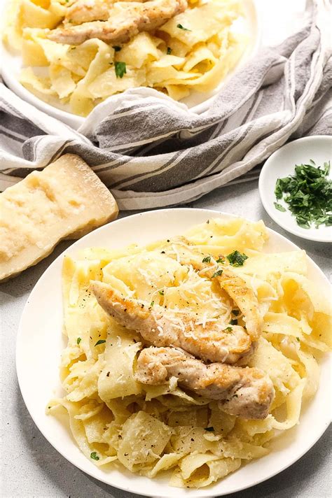 Creamy Chicken Alfredo Pappardelle Kathryns Kitchen