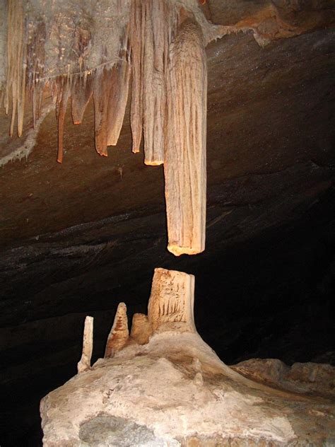 Broken Pillar At Jenolan Caves Free Photo Download Freeimages