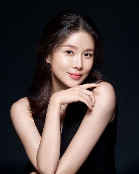 (if you have any lee bo young pics want to share with other fans, please write down the link of the photo inside your comments, thanks). Lee Bo Young tái xuất đóng drama tình cảm mới sau 2 năm?