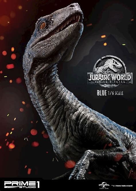 Jurassic World 2 Blue Statue