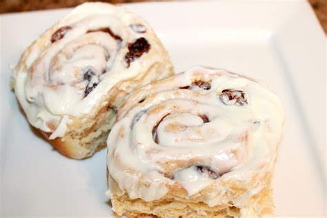 Quick And Easy Cinnamon Rolls With Raisins Southern Love Lifestyle Blog