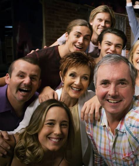 One Of Neighbours Most Iconic Stars Set To Leave The Show