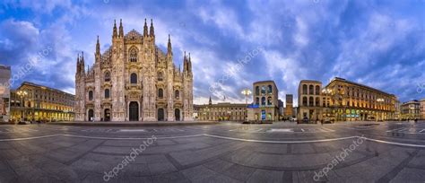 Panorama del Duomo di Milano Catedral de Milán y Piazza del Duo 2023