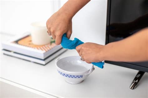 Cameras, computers, gadgets, ipads, drones, home entertainment How to Clean a TV Screen: A Step-by-Step Guide With Photos ...