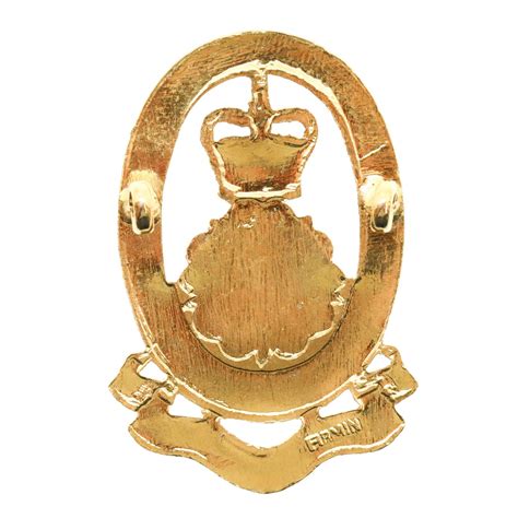 Queens Lancashire Regiment Metal And Enamel Cap Badge