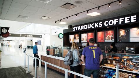 RSW airport in Fort Myers upgrades amenities before busy winter travel