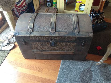 Embossed Tin Trunk Collectors Weekly