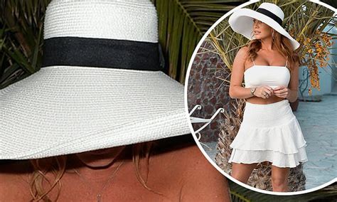 Summer Monteys Fullam Takes Inspiration From Kylie Jenner As She Poses