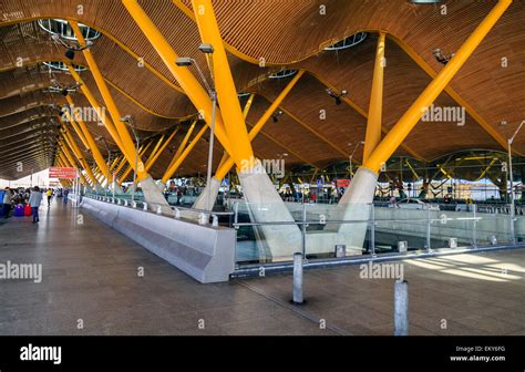 Barajas Airport Entrance Madrid Stock Photo Alamy