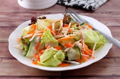 Sering disebut sebegai salad khas indonesia, pecel sayur terdiri dari beragam sayuran rebus yang disiram saus kacang. Trik Membuat Salad ala Jepang - Semua Halaman - Sajian Sedap