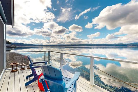 Hood Canal Historic Hideaway | 2 BD Union, WA Vacation Rental | Vacasa