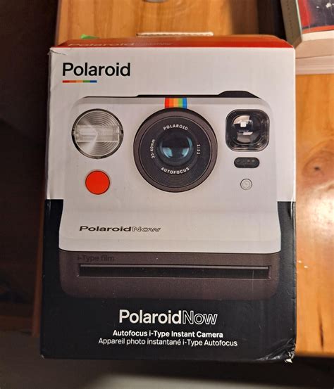Polaroid Now I‑type Instant Autofocus Camera 16 Shots Of I Type