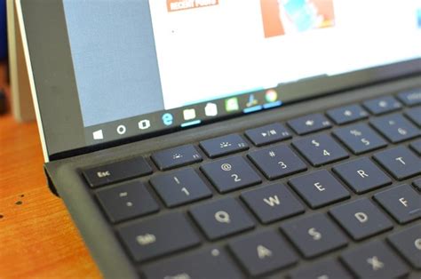 Microsoft Surface Backlit Keyboard Checkskum