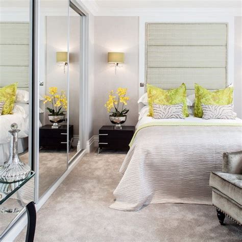 Discover the best ways to decorate a small bedroom. Stylish Ways to Decorate Bedrooms with Mirrors Bedroom ...