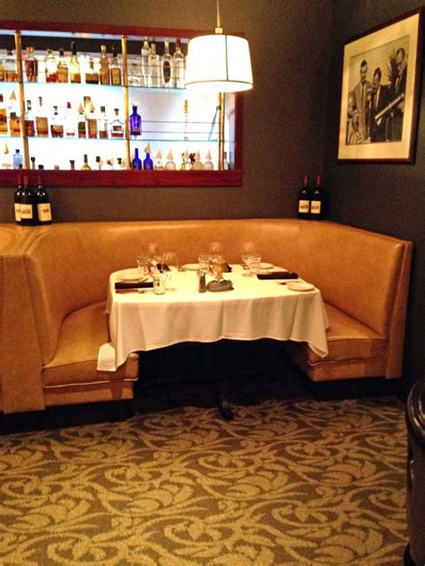 22 Best Curved Booths Images On Pinterest Banquettes Booth Seating