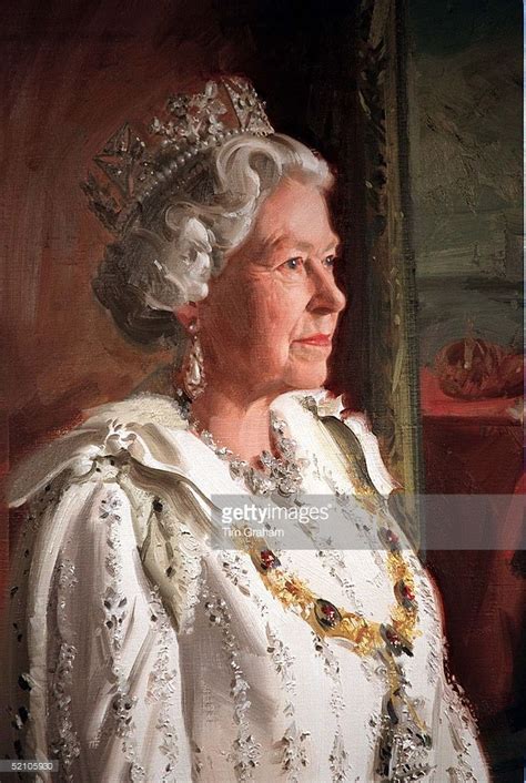 A New Portrait Painting Of The Queen In Her Robes For The State