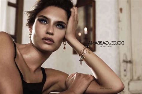 Bianca Balti Ensko Lice Kampanje Dolce Gabbana Light Blue