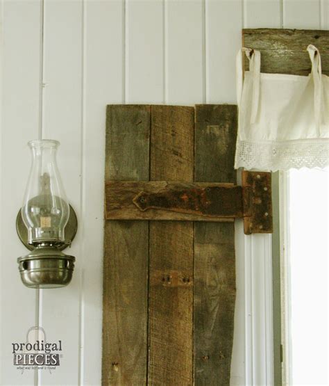 Make these diy shutters to accord your home a fresh, rustic look. DIY: Barn Wood Shutters from Pallets - Prodigal Pieces
