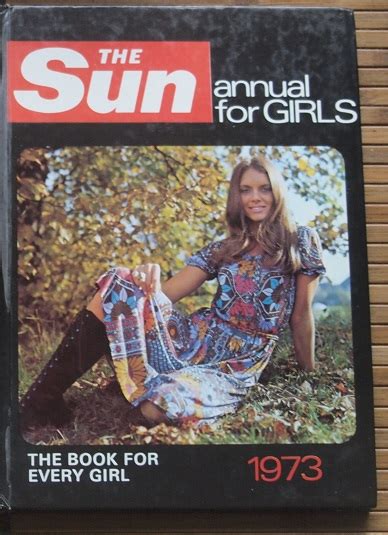 The Sun Annual For Girls 1973 Sewing It In Style Article By Glynis